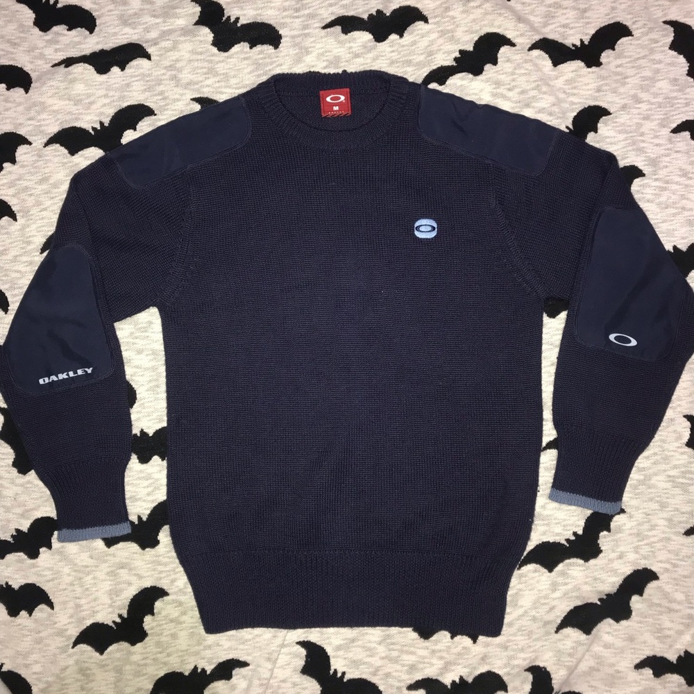 Oakley Mens M Pullover Sweater Long Sleeve Blue Elbow Patch